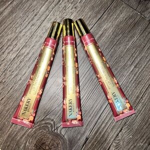 Nakery plumping line smoothing+hyaluronic sphere+Vit E Bday Suit Lip Trtmt x3